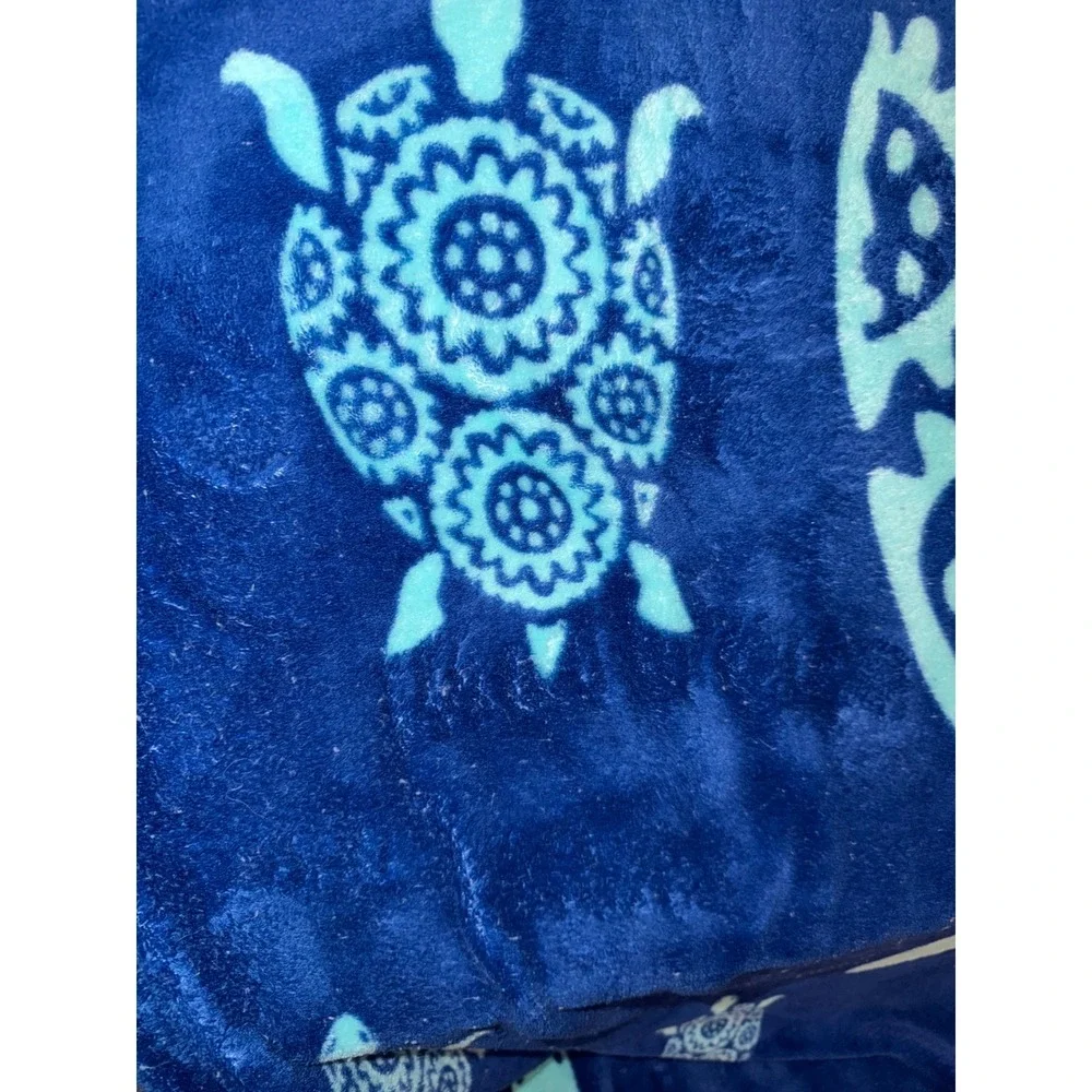 Vera Bradley Blue Sea Turtle Plush Throw Blanket Fleece 50x80 Coastal Navy Aqua